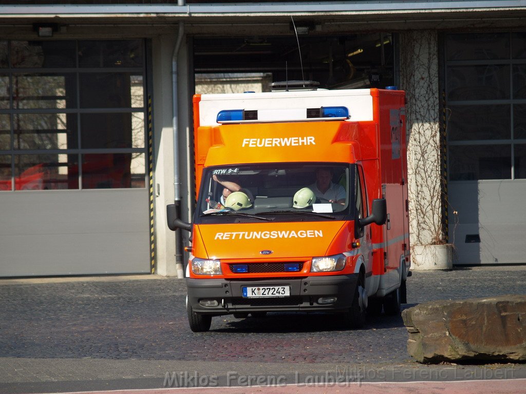 Einrueck FW 9 koeln Muelheim P13.JPG